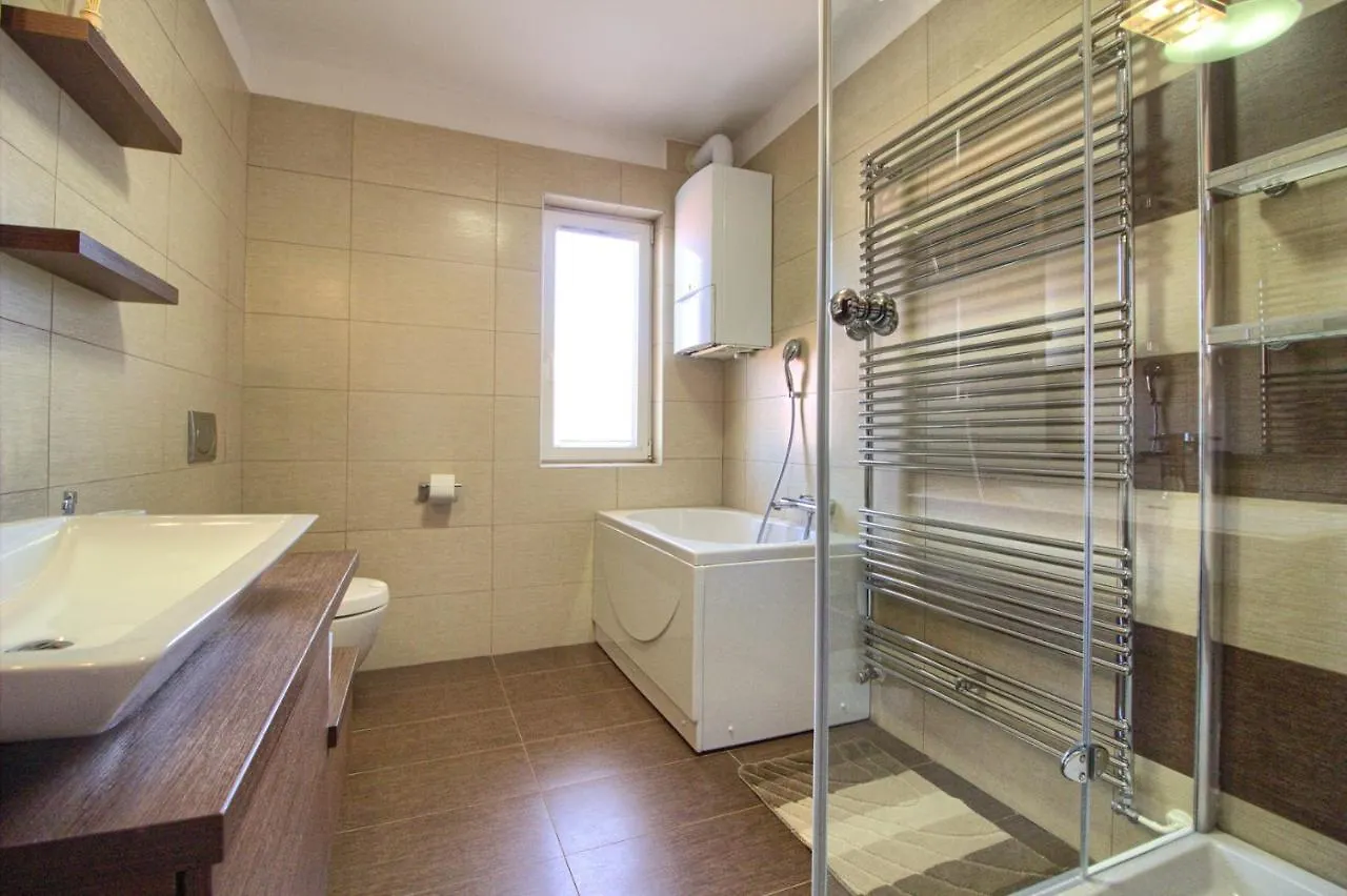 Beautiful Villa Magnifica With Private Pool In Pula 0*,